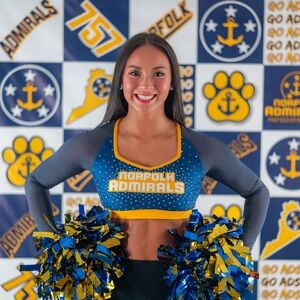 Meet your Posher, Jillian